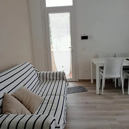펜션 Riccio Di Mare 라코나